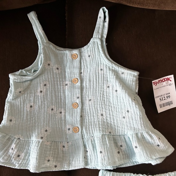 Girls Tank and Short Set - Picture 4 of 5